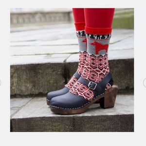 Lotta from Stockholm Clogs Navy Blue size 38 (women’s 8)